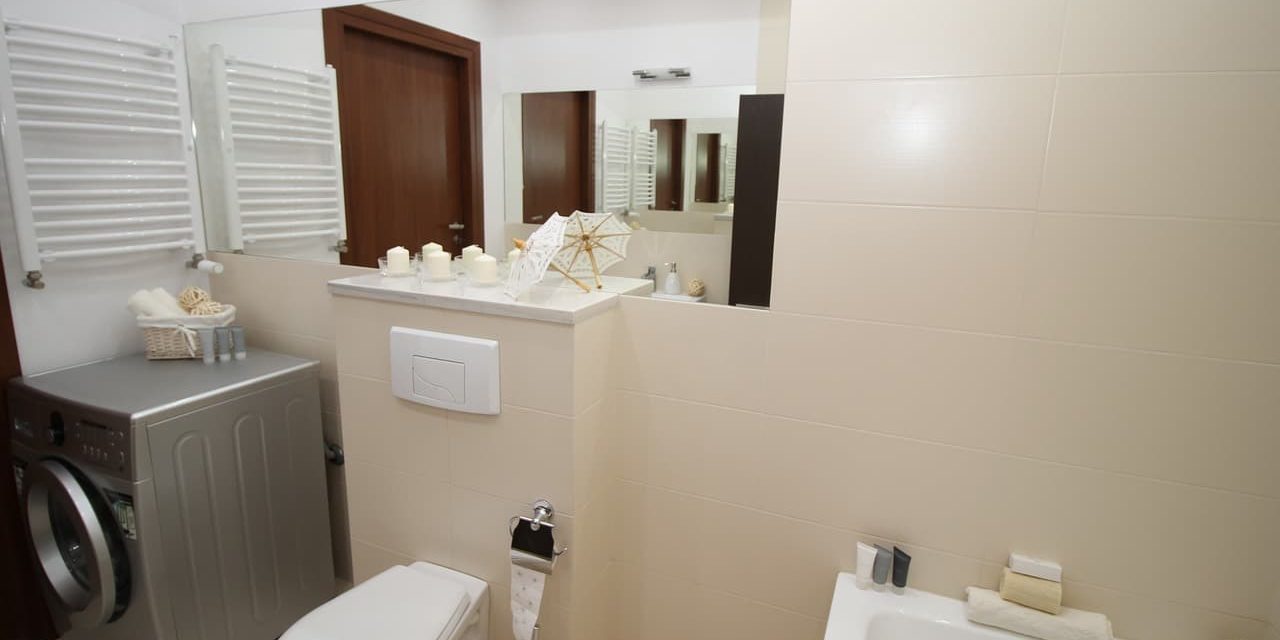 bathroom-2094736_1280-1280x640-1